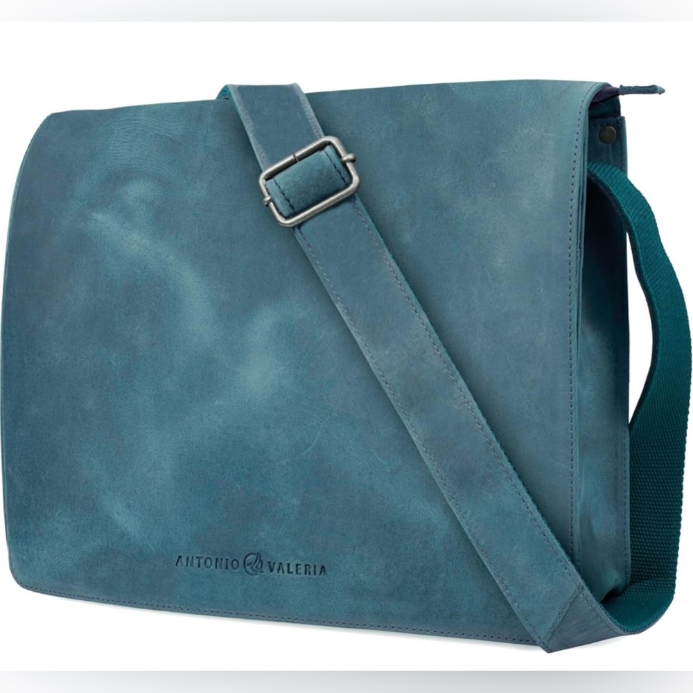 Antonio Valeria Albert Premium Leather Messenger Bag for Men